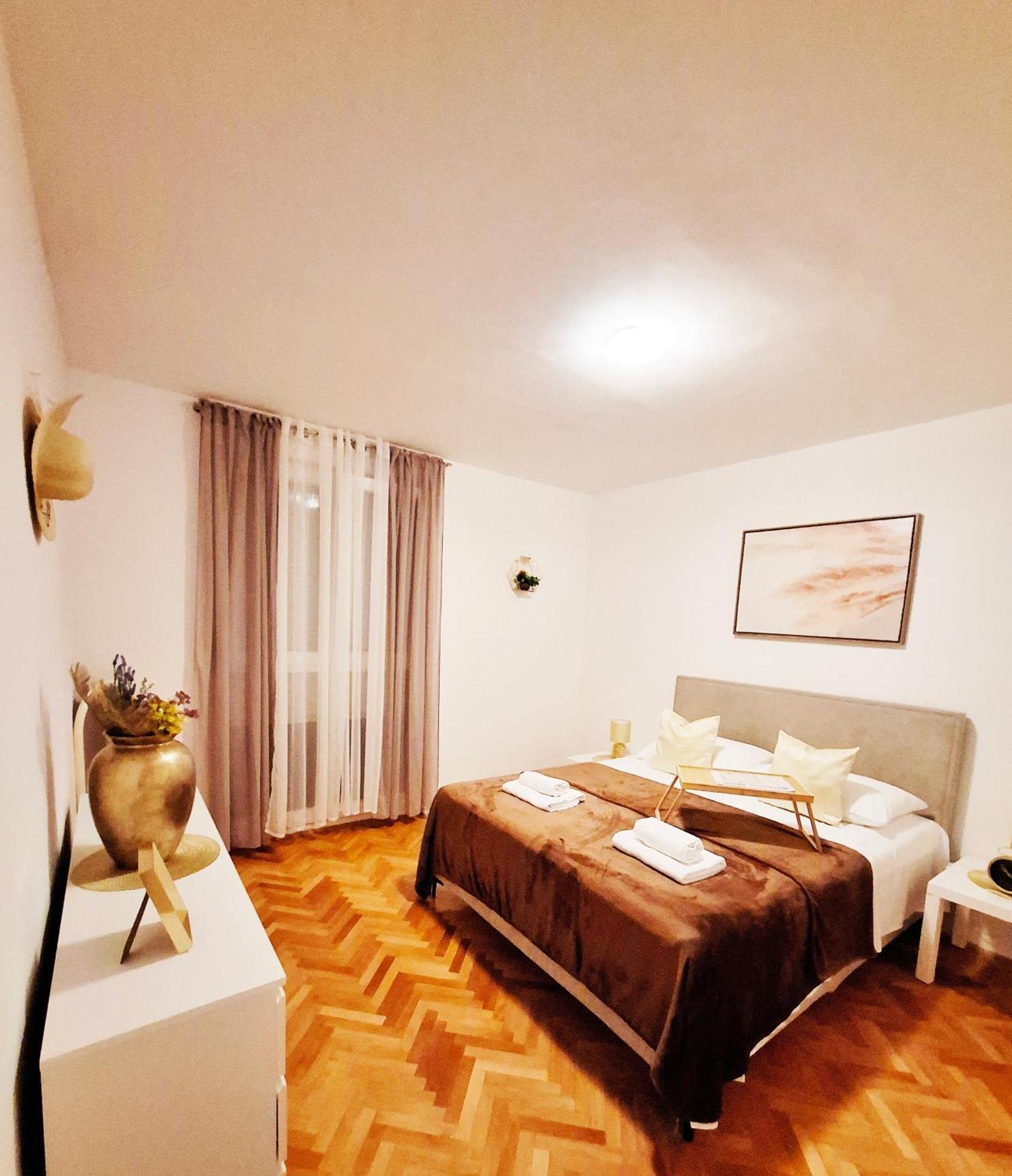 Apartman Golden Star Спліт Екстер'єр фото